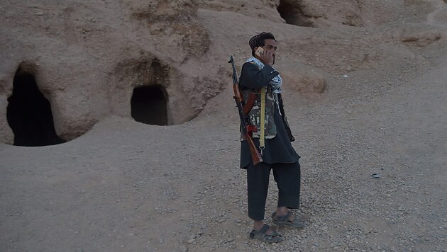 Archive image from 2022: Taliban security guard in Bamian province (Bild: APA/AFP/Ahmad SAHEL ARMAN)