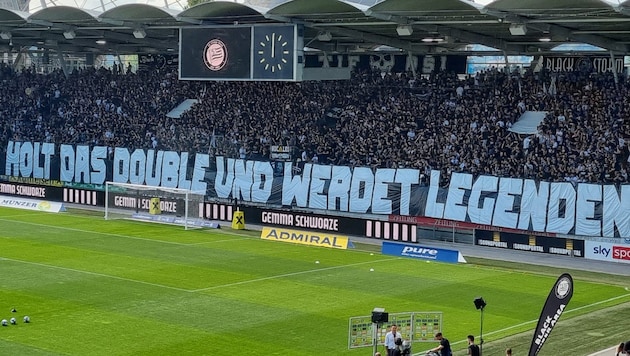 "Win the double and become legends" could be read in bold letters before the game. (Bild: zVg)