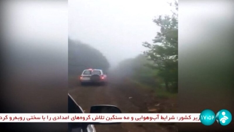 Iranian state television showed images of the rescue operation. (Bild: AFP)