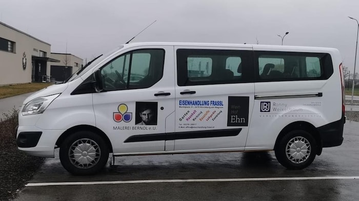 Diesen Vereinsbus haben die Kriminellen gestohlen.