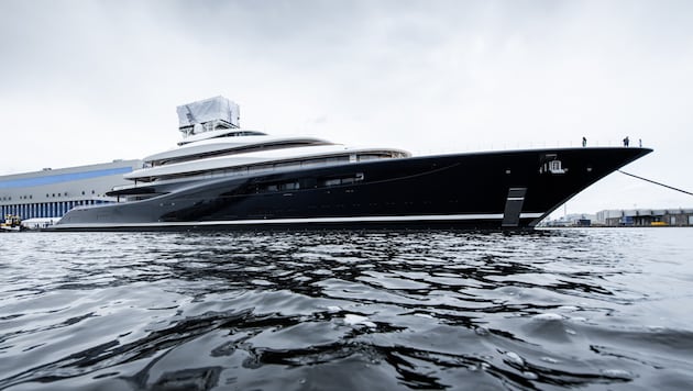 The first hydrogen megayacht is currently looking for a new owner. (Bild: Feadship)