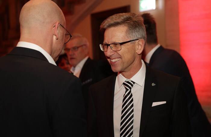 Präsident Helmut Schwarzl will den Klub wieder vereinen.