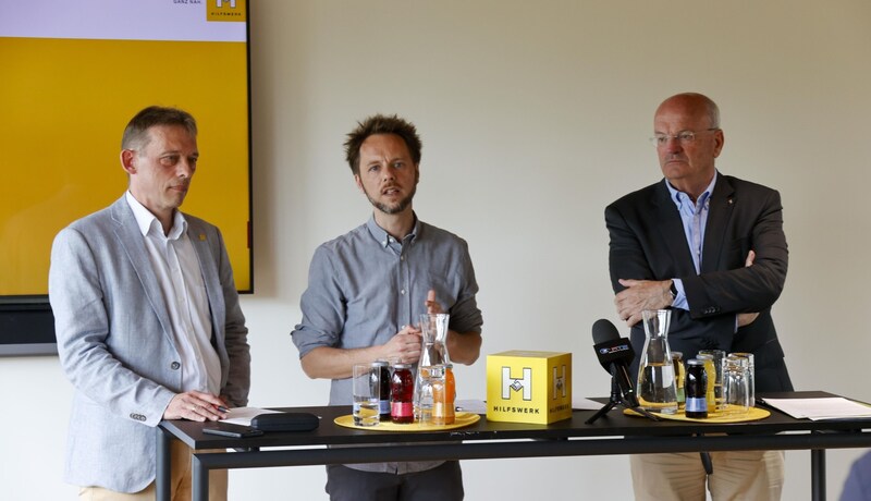 Stefan Tautz, Manfred Feichtenschlager and Christian Struber (from left) called for improvements for relatives. (Bild: Tschepp Markus)