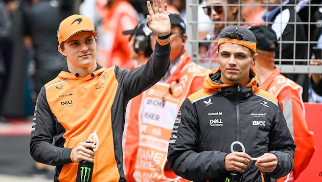 Oscar Paistri (links) und Lando Norris sind derzeit Teamkollegen, aber auch erbitterte Konkurrenten um Rennsiege. (Bild: AFP/AFPAPA/PEDRO PARDO)