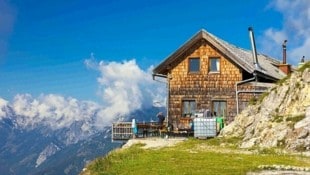 Die Werfener Hütte ist eine von vielen Sorgenhütten Österreichs, die komplett erneuert werden muss.  (Bild: Uwe Grinzinger, www.agentur-bergwerk.at)