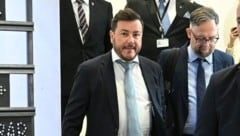 René Benko und sein Verteidiger Norbert Wess
