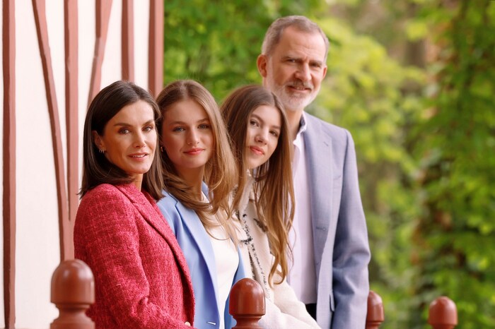 Queen, Letizia King Felipe, Princess Leonor and Princess Sofia
