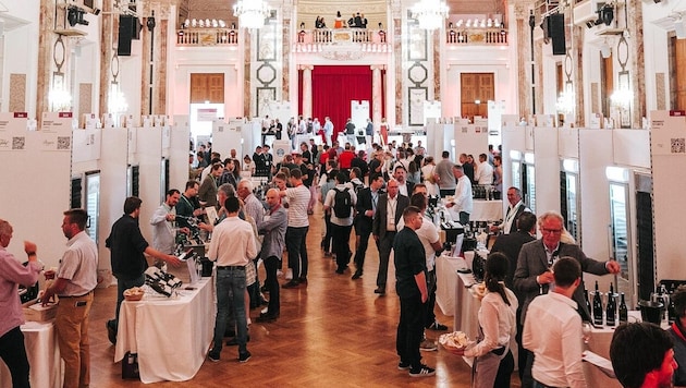 Die Vie Vinum in der Hofburg ist ein Highlight des heimischen Weinjahres. (Bild: Österreich Wein/Philipp Lipiarski)