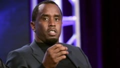 Wer feierte mit Sean „Diddy“ Combs und wusste, was auf den Partys vor sich ging? Weitere Promis geraten nun ins Visier jener Kanzlei, die 120 Opfer des Rappers betreut. (Bild: APA/Richard Shotwell/Invision/AP)