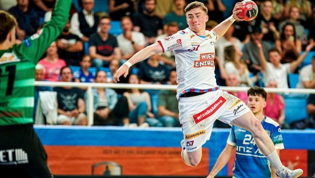 Jakob Nigg and the Fivers had to drop out against Linz. (Bild: GEPA/GEPA pictures)
