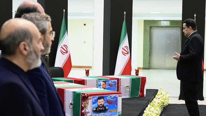 Politiker in Teheran (Bild: AFP/APA/Iraqi Prime Minister‘s Press Office)