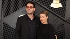 Sofia Richie und ihr Ehemann Elliot Grainge sollen vor der Geburt ihres ersten Kindes angeblich alles andere als entspannt sein. (Bild: picturedesk.com/MARIO ANZUONI / REUTERS / picturedesk.com)