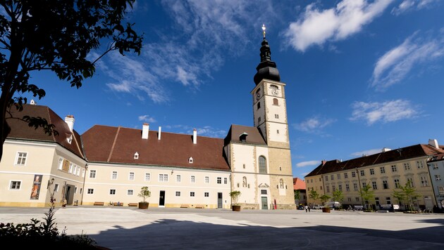 The cathedral, one of St. Pölten's landmarks, is set to shine again in all its glory in 2031. (Bild: Molnar Attila)