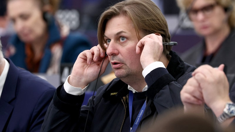 AfD-EU-Spitzenkandidat Maximilian Krah (Bild: AFP/FREDERICK FLORIN)