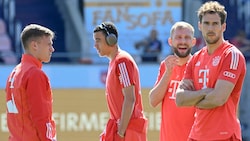 Joshua Kimmich (l.) und Leon Goretzka (r.) müssen um ihren Verbleib in München zittern. (Bild: AFP/APA/THOMAS KIENZLE)