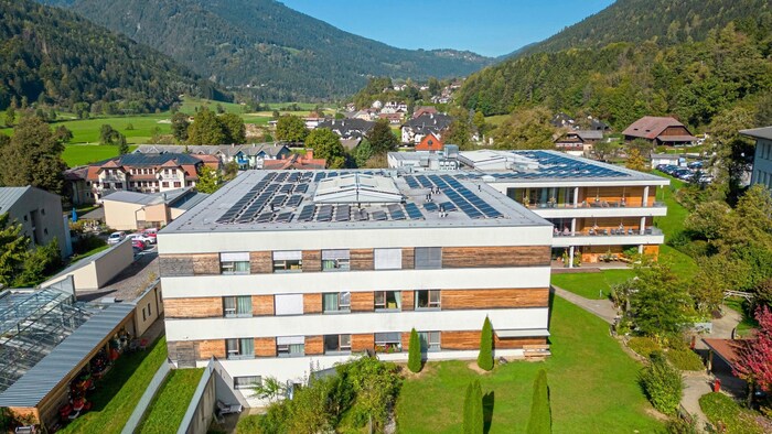 Das Haus Elvine in Treffen, wo die diakonische Arbeit begonnen hatte, beherbergt das erste ...