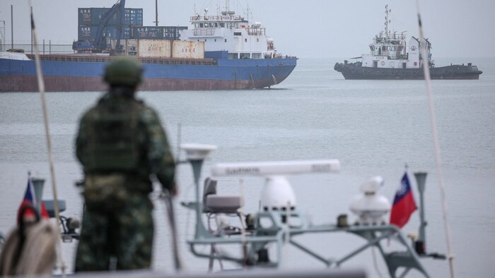 Mit Dutzenden Schiffen und Kampfflugzeugen umzingelt China derzeit die Inselrepublik Taiwan.