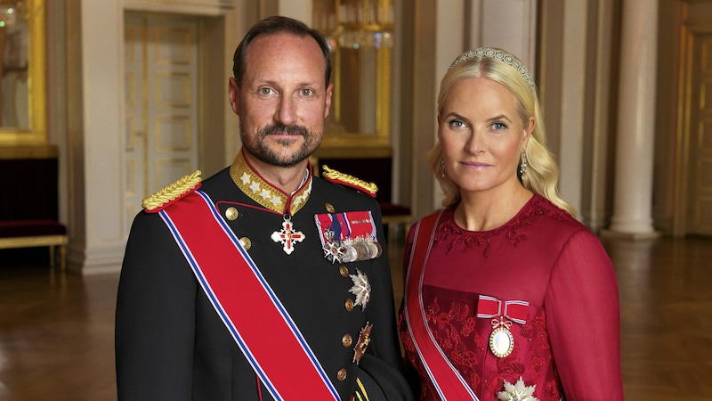 Kronprinz Haakon und Kronprinzessin Mette-Marit (Bild: Dusan Reljin / Det kongelige hoff)