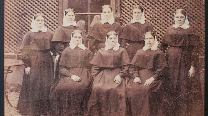 The sisters used to live in their motherhouse "Bethanien", which opened in Gallneukirchen in 1909.