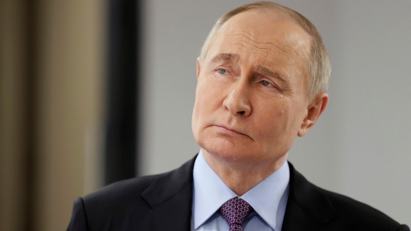 Russian President Vladimir Putin (Bild: AP ( via APA) Austria Presse Agentur/Mikhail Sinitsyn)