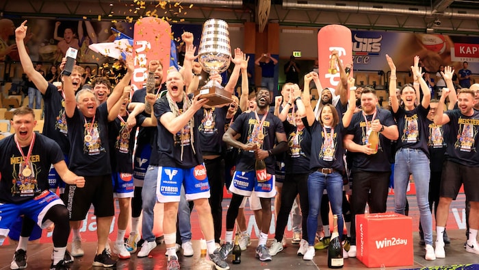 Oberwart geht als amtierender Meister in die Playoff-Phase