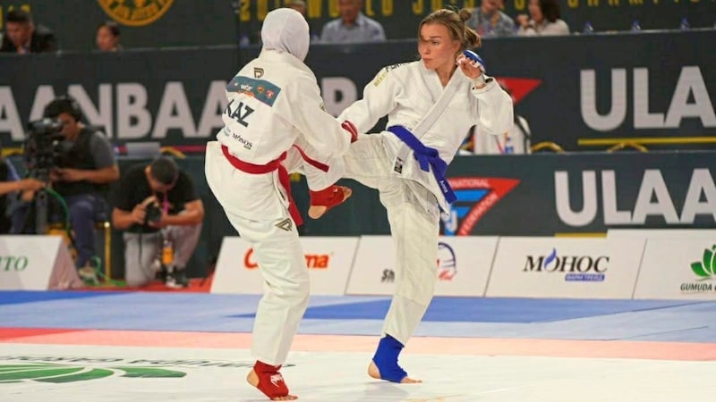 Weltmeisterin Anna Fuhrmann (rechts) holte EM-Silber. (Bild: JJC Villa Vita Pannonia Wallern)