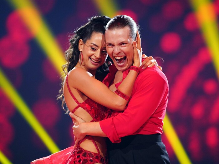  Gabriel Kelly und Malika Dzumaev