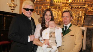 Heino mit Helmut und Nicole Werner und dem Täufling Lennie. (Bild: Andrea Mayer-Rinner)