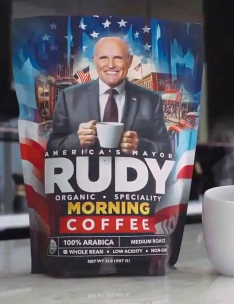 Mit dem Titel „Amerikas Bürgermeister“ bewirbt Giuliani auch seinen „Rudy Coffee“. (Bild: Enterpress News Agentur)