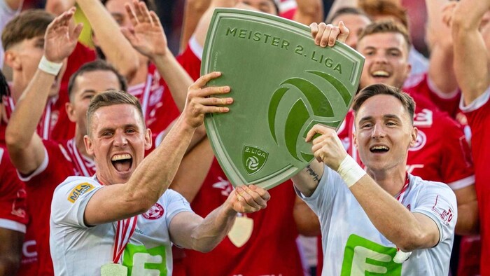 Top-Goalie der Liga: Jakob Meierhofer (r.)