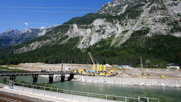 The construction of the power plant in Stegenwald has currently been partially halted. In future, however, the construction of power plants is to take precedence over nature conservation interests. (Bild: Gerhard Schiel)