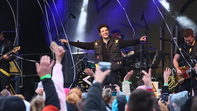 Alexander Eder was in high spirits and on top form at the Rosshütte - to the delight of the hundreds of fans. (Bild: Birbaumer Christof)