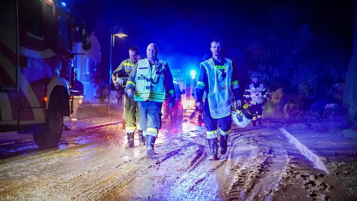 In der Nacht auf Sonntag waren die Feuerwehren in der Südoststeiermark gefragt.