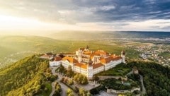 Erhaben thront das Stift Göttweig über der Wachau. Nun will man sich hier mit einem eigenen Bier adeln. (Bild: Stft Göttweig/Robert Herbst)