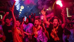 Die Freude bei den Fans von Galatasaray Istanbul ist groß … (Bild: AFP)