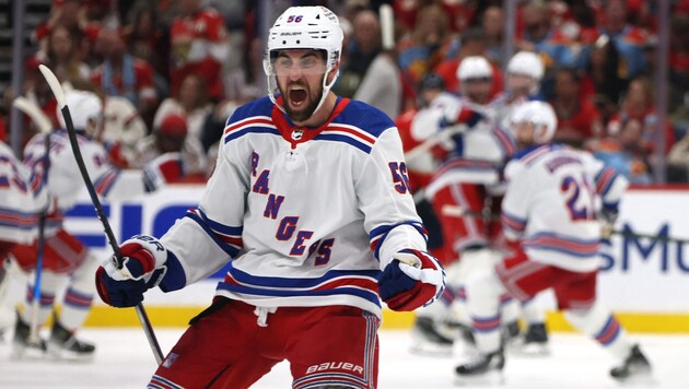 Die New York Rangers führen gegen die Florida Panthers. (Bild: AFP/APA/Getty Images via AFP/GETTY IMAGES/BRUCE BENNETT)