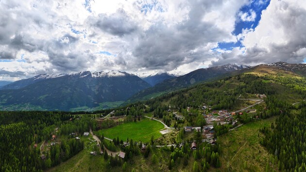 Das Ortsgebiet Sonnalm wird weiter ausgebaut. Ein Tourismusprojekt ist geplant (Bild: Zvg)