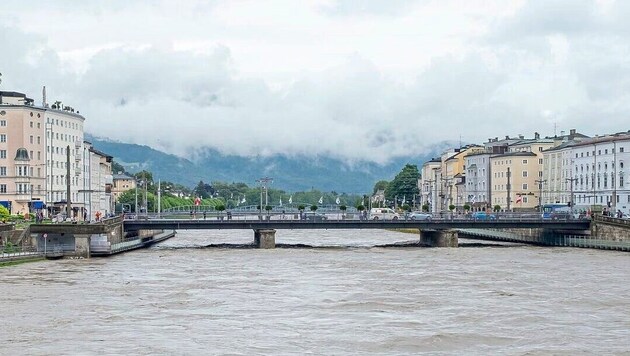 Das Bankhaus Spängler links von der Staatsbrücke vermeldete das beste Ergebnis.