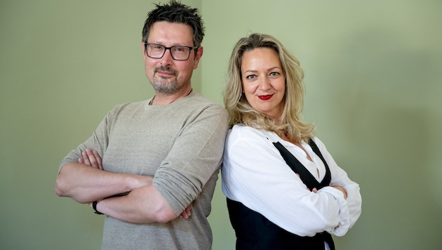 Peter Fischer (li.) und Linda Syllaba wollen anderen lehren, wie sie Menschen coachen.  (Bild: Antal Imre)