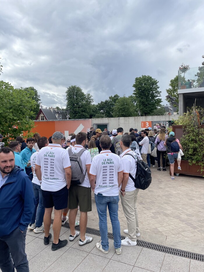 Beim Training standen die Leute Schlange.
