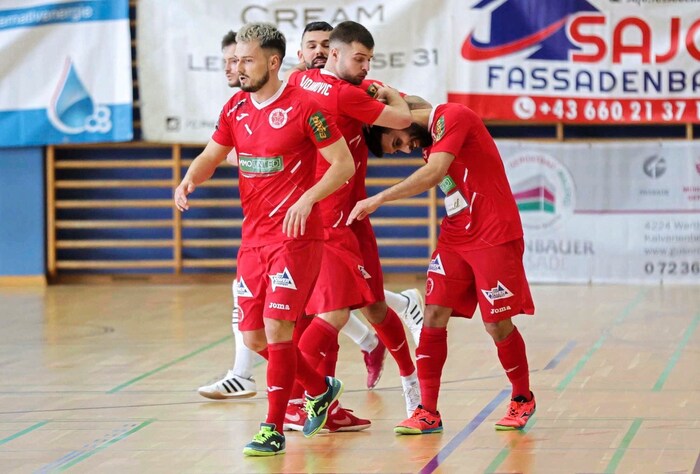Zur Pause führte Stella noch mit 3:2.
