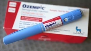 Ozempic ist ein sehr wirksames Medikament für Menschen mit Diabetes Typ 2 – mittlerweile aber auch als Abnehmspritze heiß begehrt ... (Bild: AP)