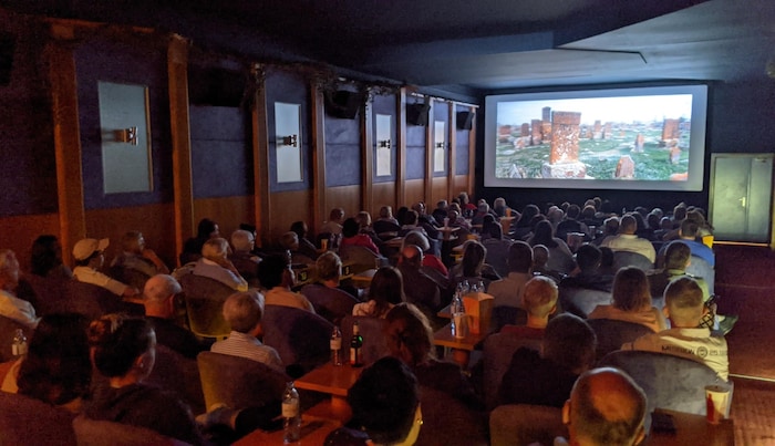 Ein voller Saal und begeisterte Besucher: Wer den Film noch nicht gesehen hat, an vier Tagen ...