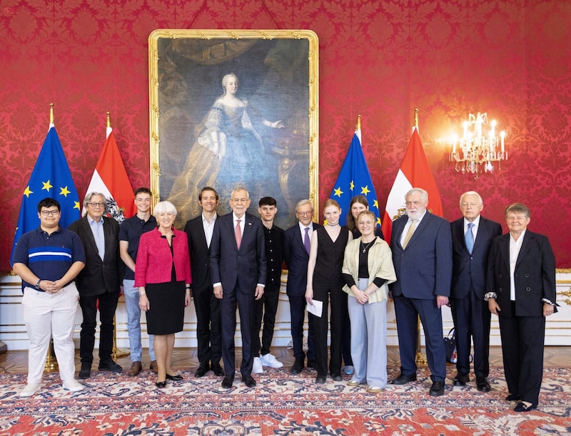 Hofburg'da seçim çağrısını da içeren Avrupa diyaloğu (Bild: TOBIAS STEINMAURER / APA / picturedesk.com)