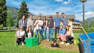 Auch der Bezirksausschuss beteiligte sich mit einer eigenen Box. (Bild: JB/LJ Osttirol)