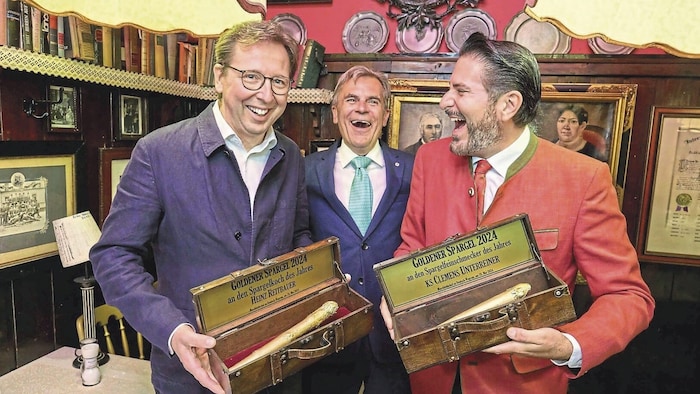 From the left: Star chef Heinz Reitbauer, restaurant operator Peter Großmann and Kammersänger ...