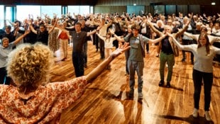 Bei „Hold Your Breath“ waren die Zuhörer zum Mitmachen aufgefordert.