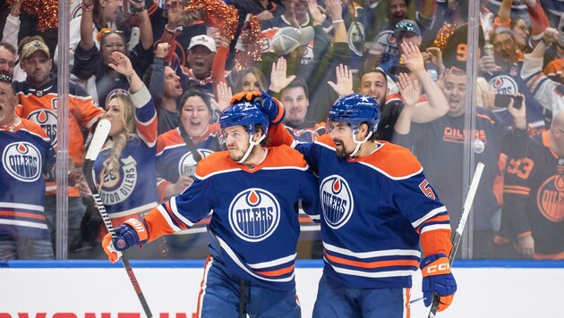 Jubel bei den Edmonton Oilers (Bild: AP)