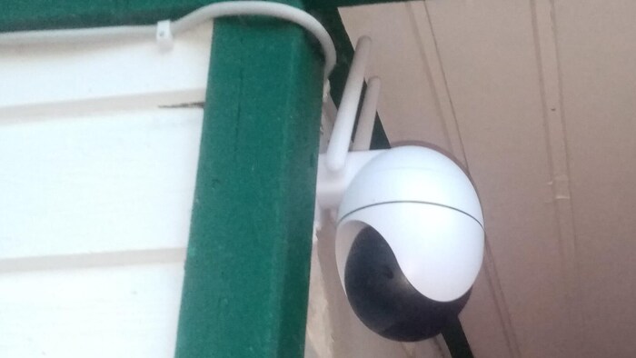 ... was rather clouded by four camera eyes.