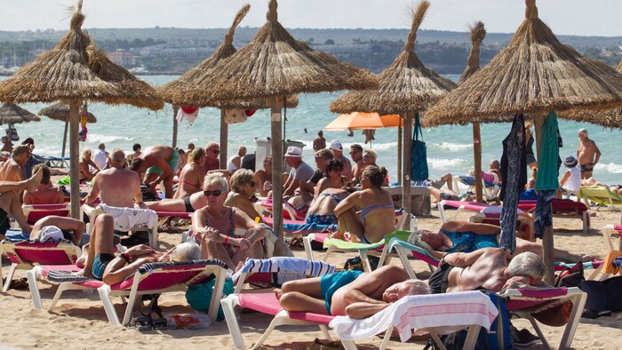 Urlauberinnen und Urlauber auf Mallorca